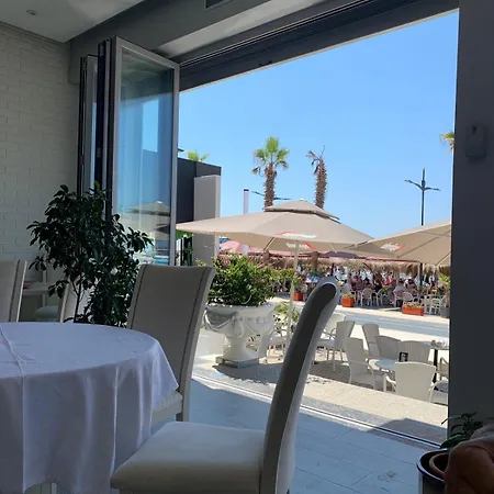 ホテル Diell ドゥラス