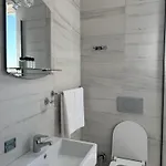 Ξενοδοχείο Diell 3*